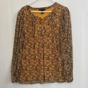 A love story, blouse floral